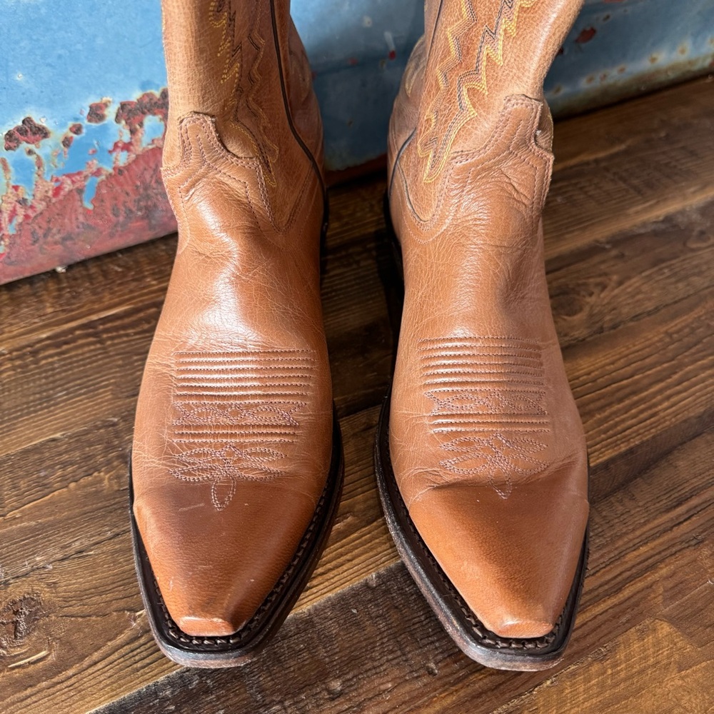 Old West Leather Western Boots | camel cognac brown | size 8.5 | snip toe - Picture 4 of 10